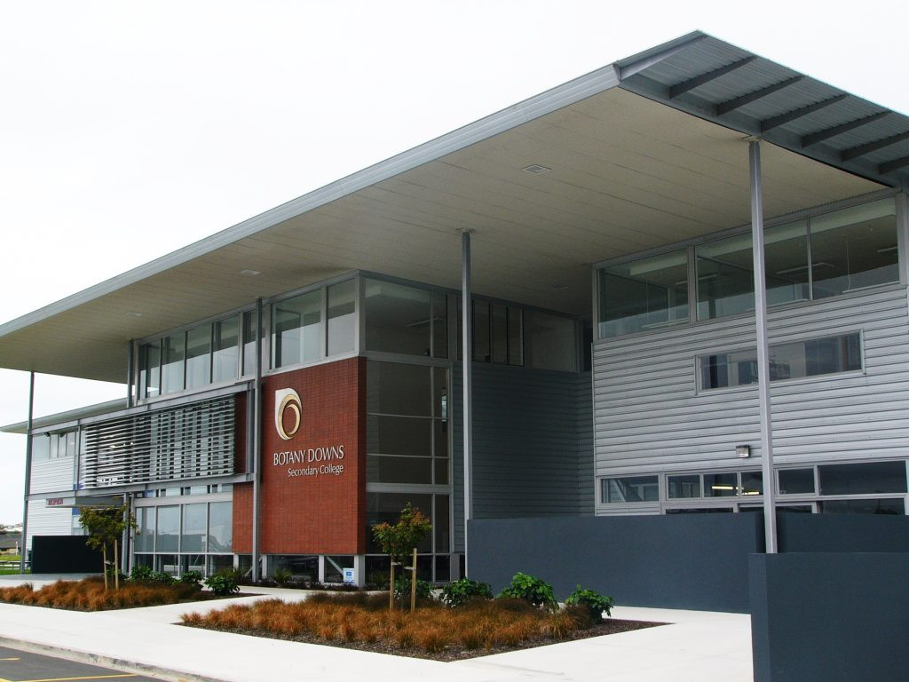 Trung học New Zealand Botany Downs Secondary College